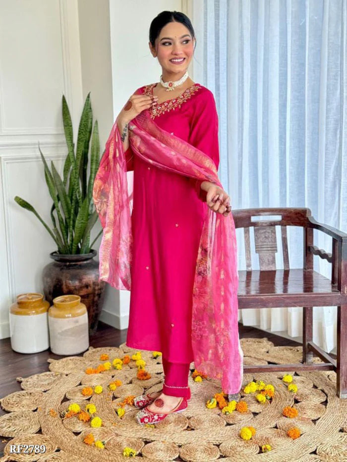 Ethereal Silk Elegance - Handworked Kurta and Pant Set with Chanderi Dupatta