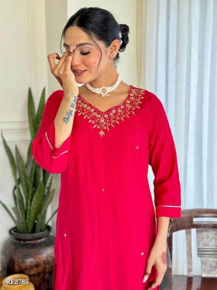 Ethereal Silk Elegance - Handworked Kurta and Pant Set with Chanderi Dupatta