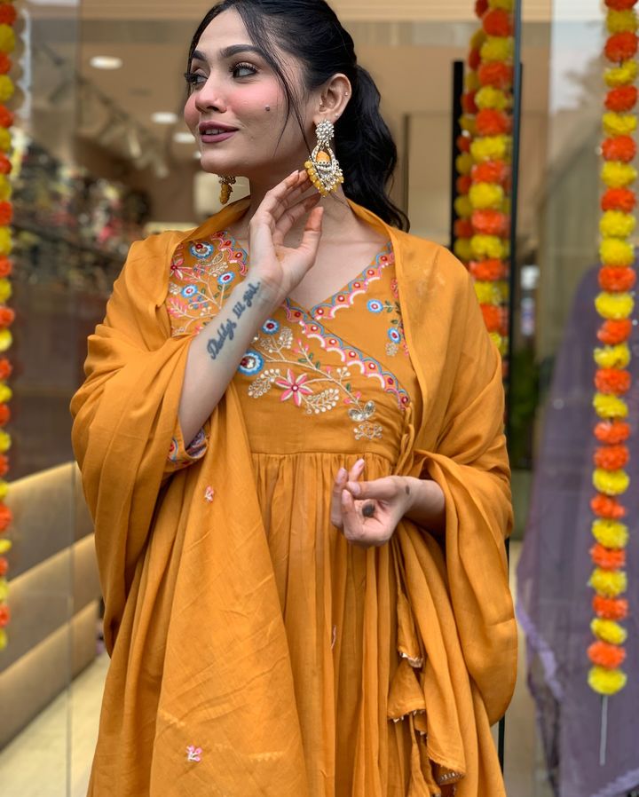 Viscose Chanderi Embroidery Suit Set