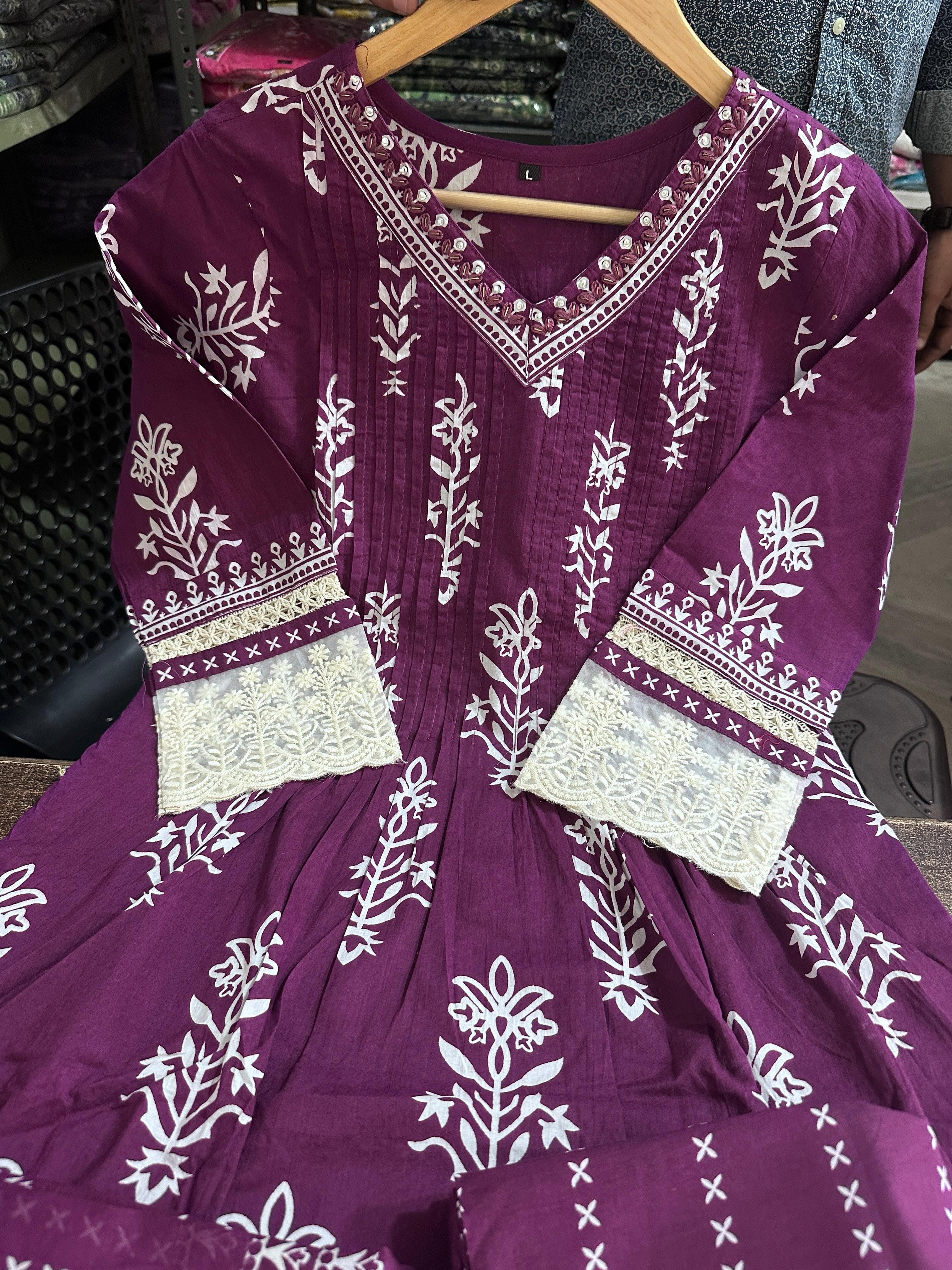 Beautiful V-Neck Grace Cotton Suit Set
