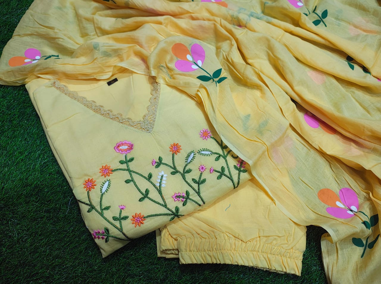 Beautiful Neck Line Embroidery Cotton Kurta Set