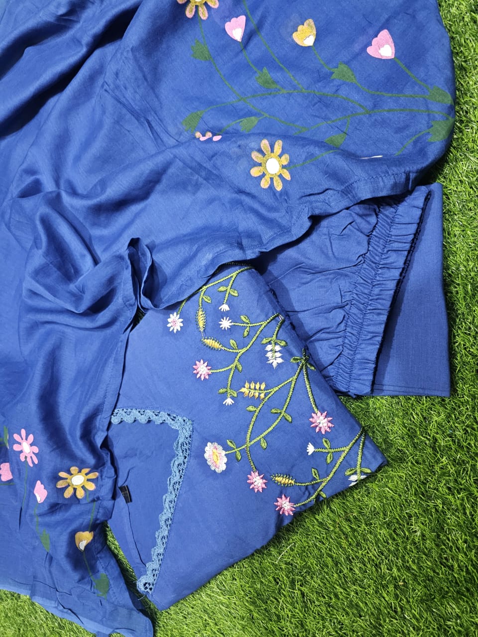Beautiful Neck Line Embroidery Cotton Kurta Set
