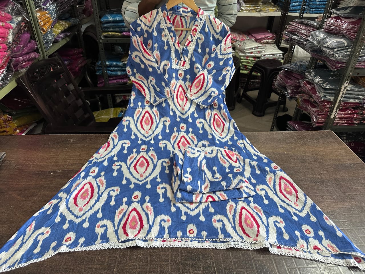 Traditional Apple-Cut Cotton Co-Ord Set