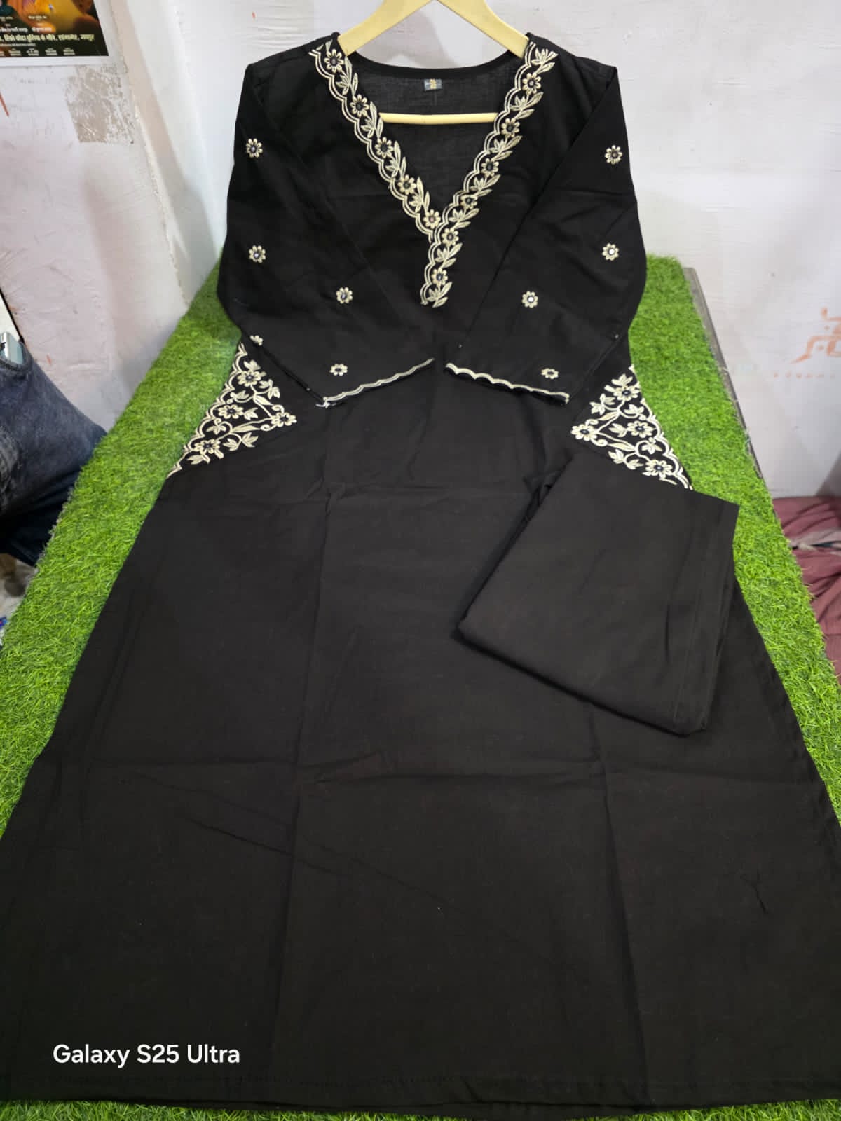Trending Embroidered Cotton Set