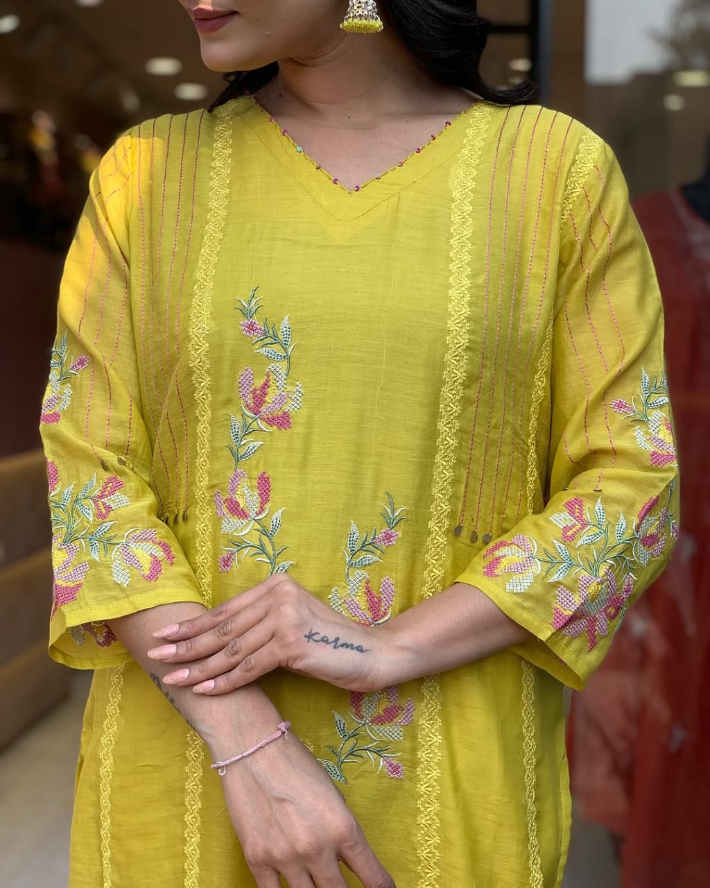 Noor-E-Zehra Chandri Handwork Kurta Set