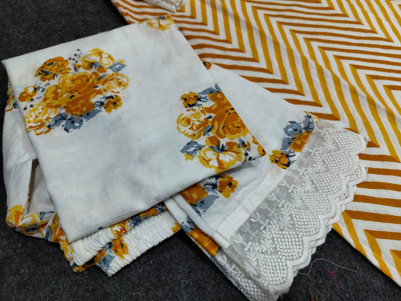 Beautiful Gorgeous Lahriya Pure Cotton Suit Set
