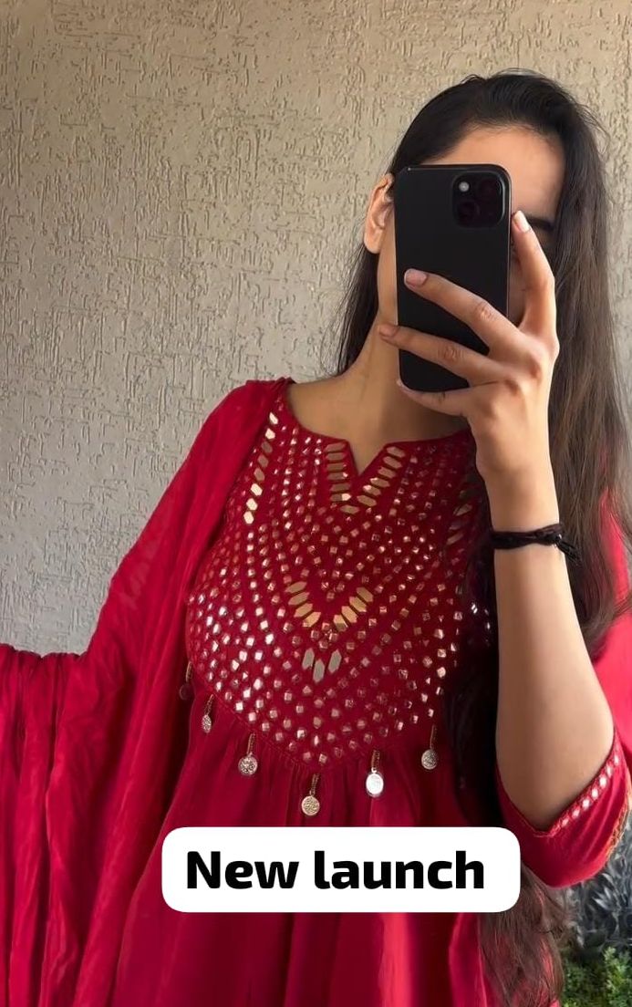 Handcrafted Cotton Kurta Pant Dupatta Set