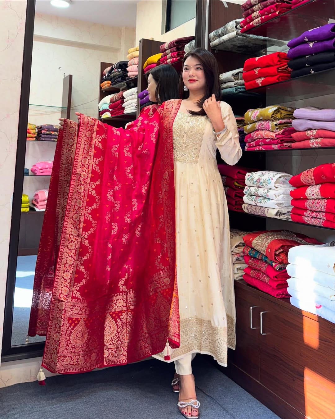 Noor-E-Chandni Anarkali Kurti Pant Dupatta Set