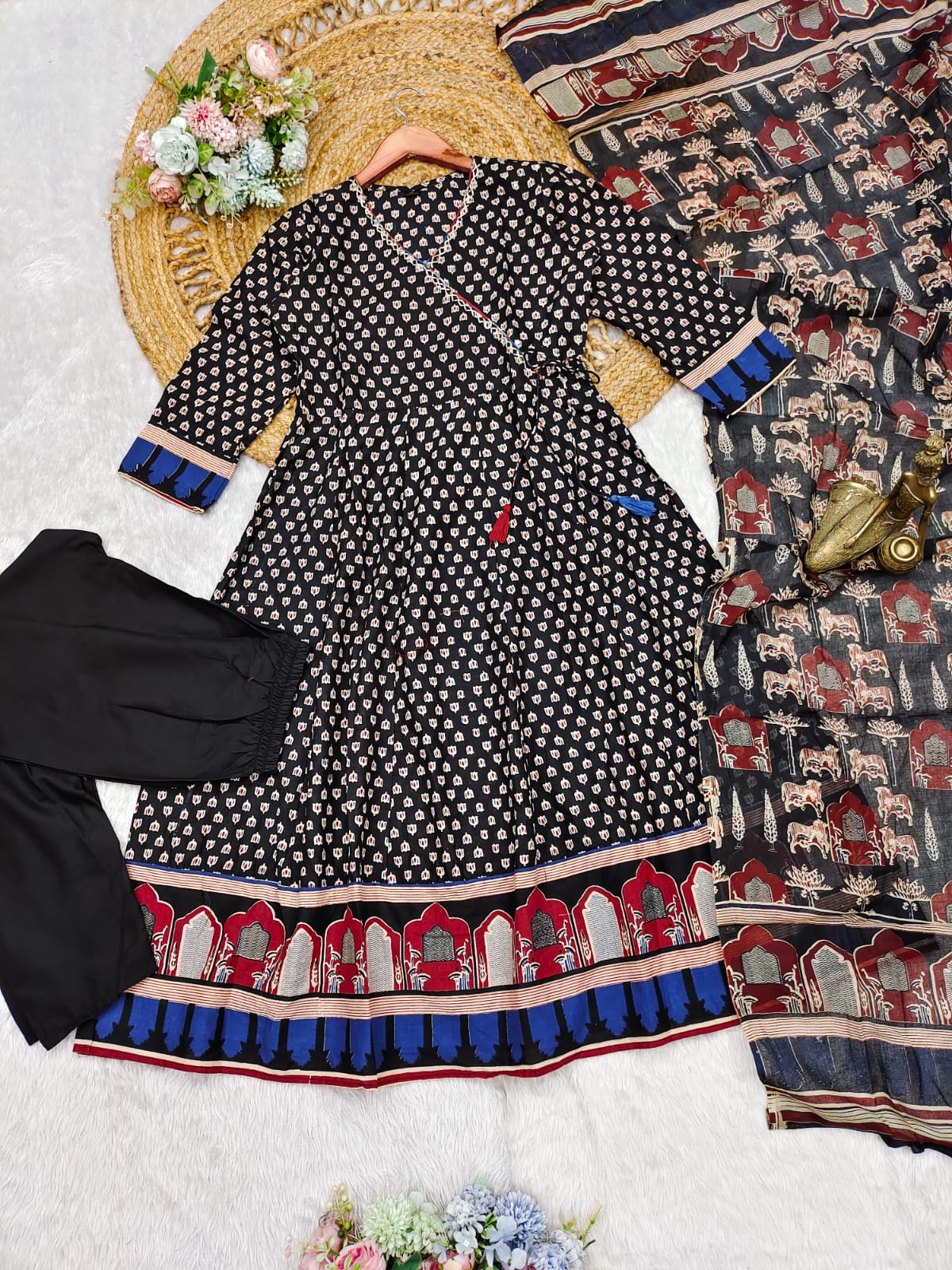 Noorani Black Heavy Flared Anarkali Suit Set