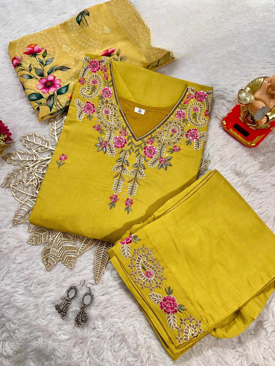 Zehra Yellow Muslin Embroidered Kurti Set
