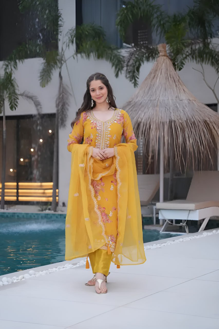 New Launching Noor-E-Safa Tebby Silk Festive Suit Set