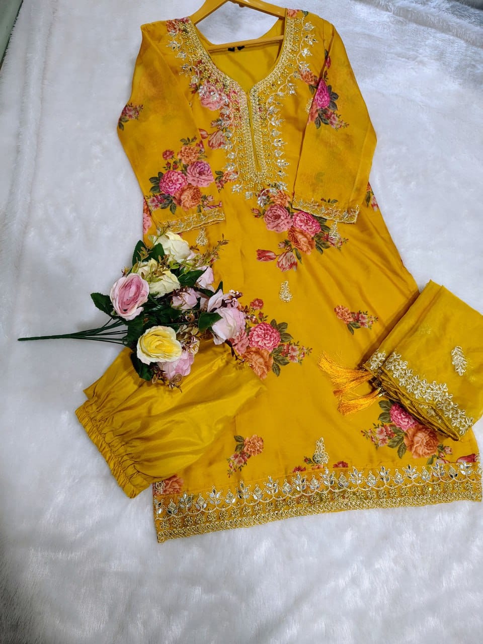 New Launching Noor-E-Safa Tebby Silk Festive Suit Set