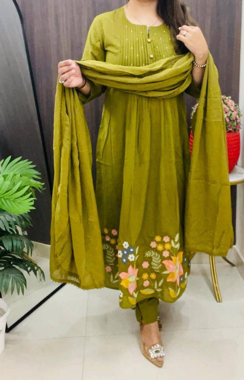 Yoke Beautiful Handcrafted Cotton Elegance Suit Set