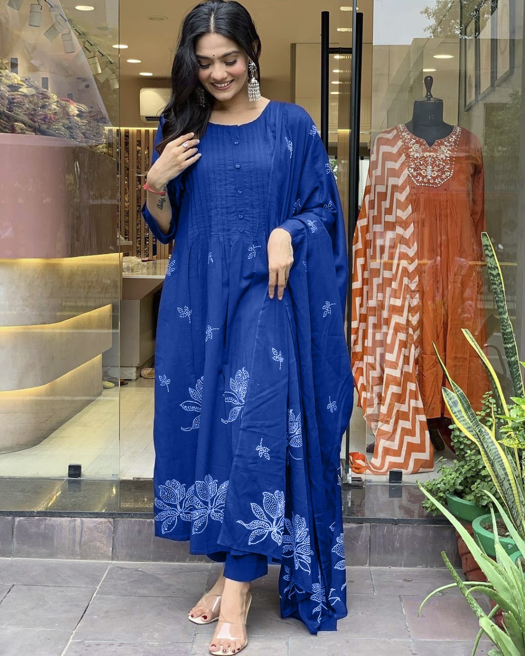 Elegance V-Neck Kurti Pant Dupatta Set