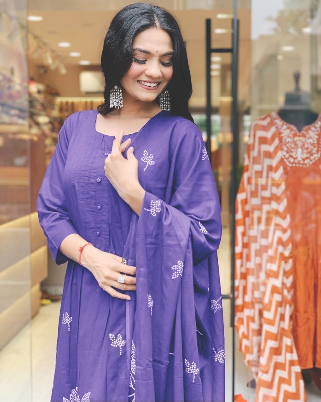 Elegance V-Neck Kurti Pant Dupatta Set