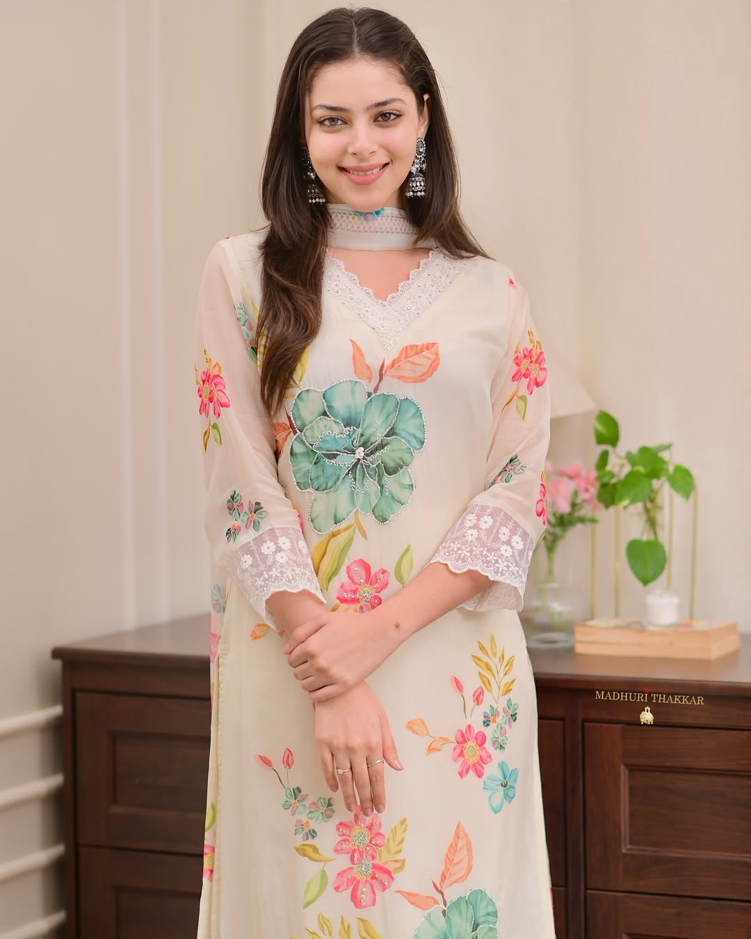 Noor-E-Orgenza Handwork Suit Set