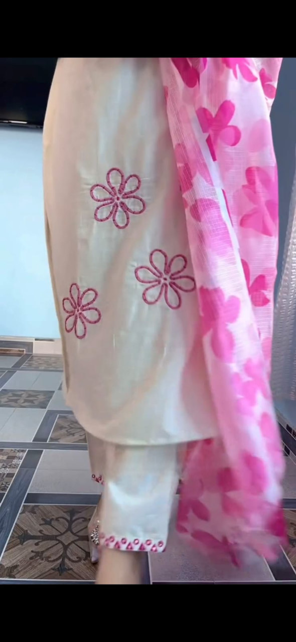 Nooraniya Cotton Flex Pink Embroidery Kurti Set