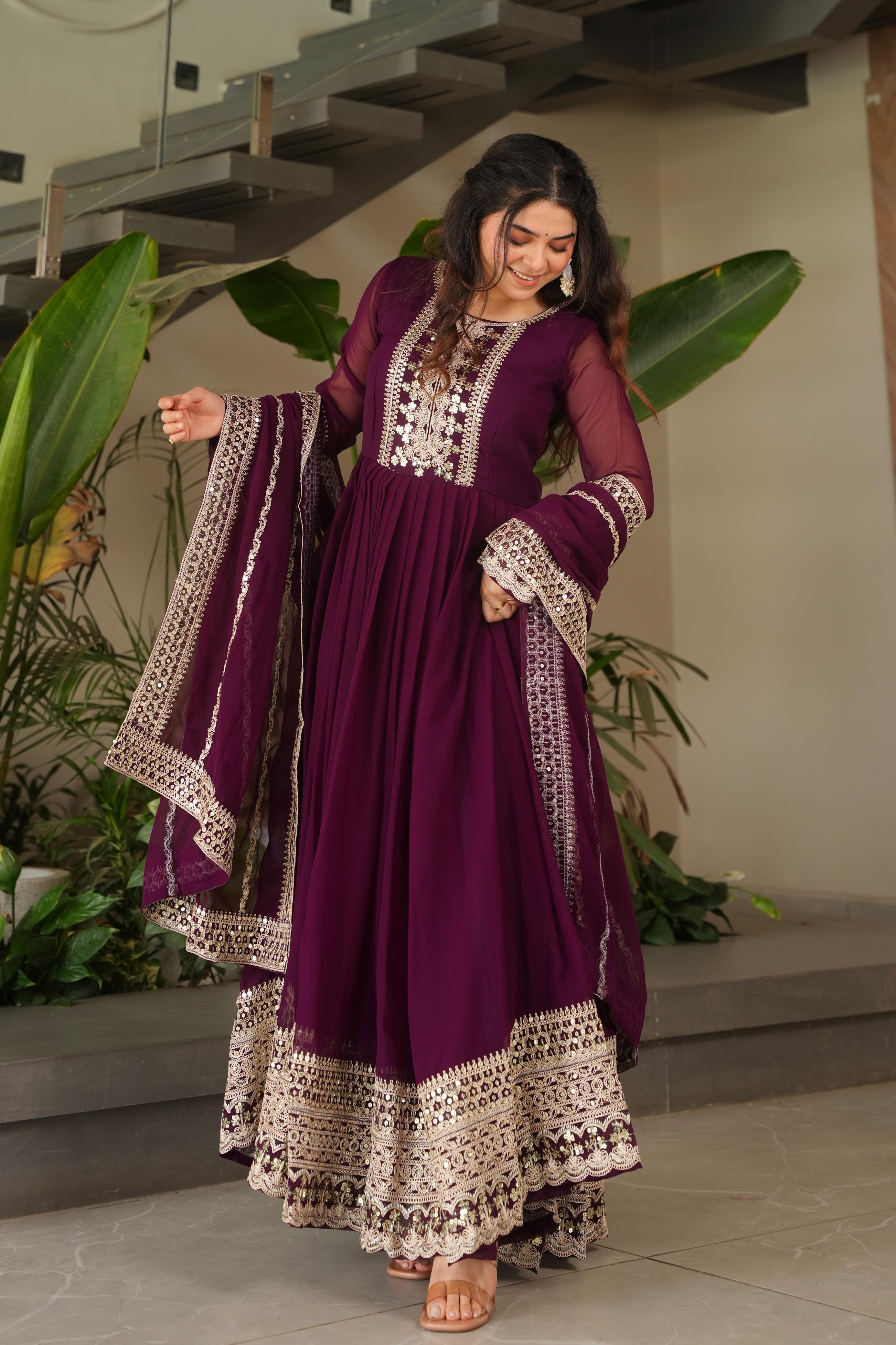 Noorani Siqunce Embroidered Fox Georgette Gown Set