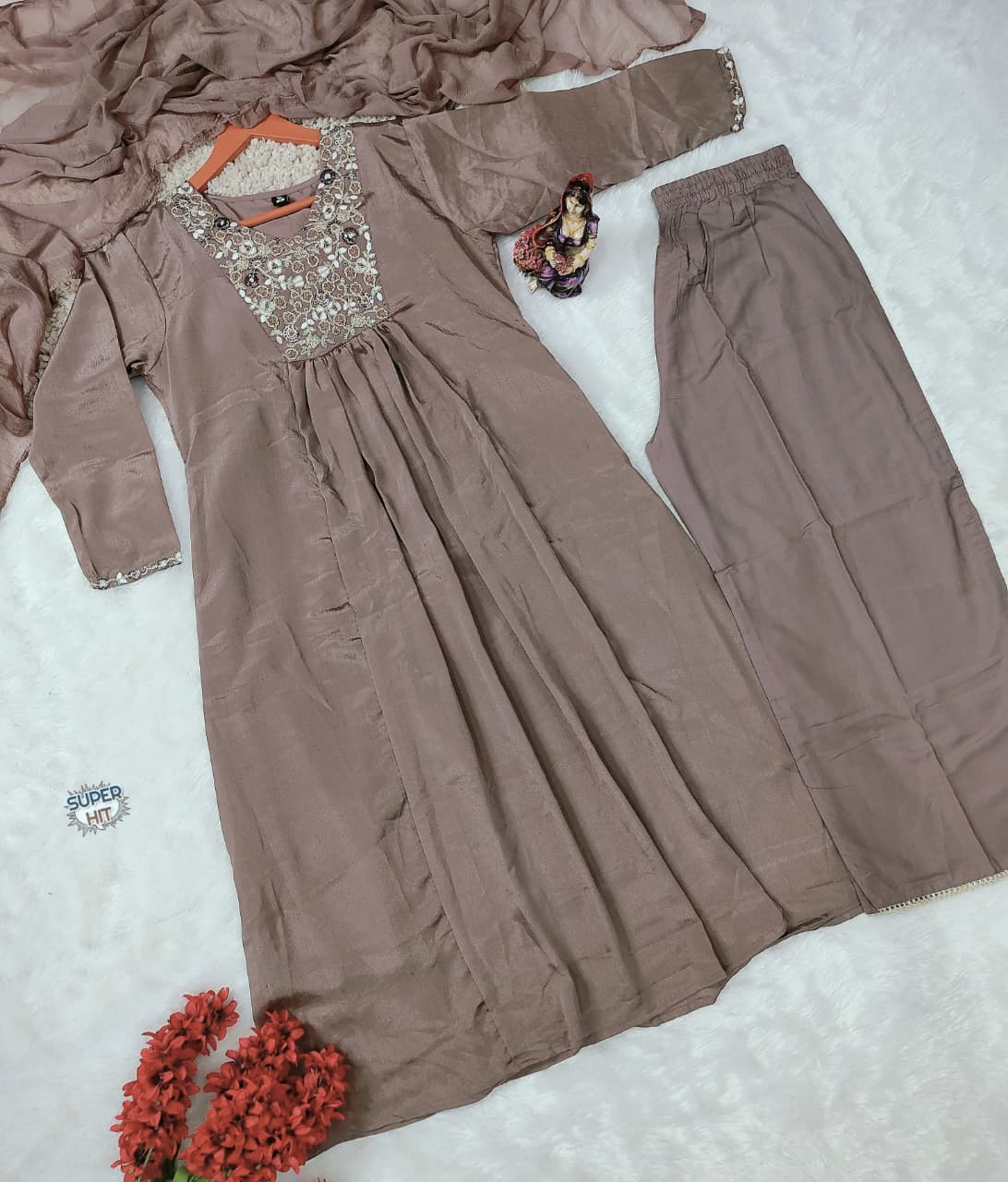 Noor-E-Gulab Embroidered Viscose Chinon Suit Set