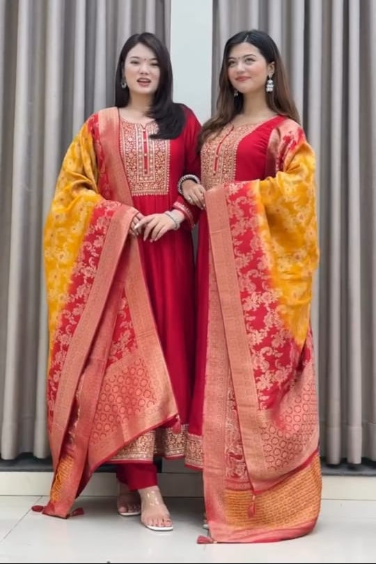 Noor-E-Chandni Anarkali Kurti Pant Dupatta Set