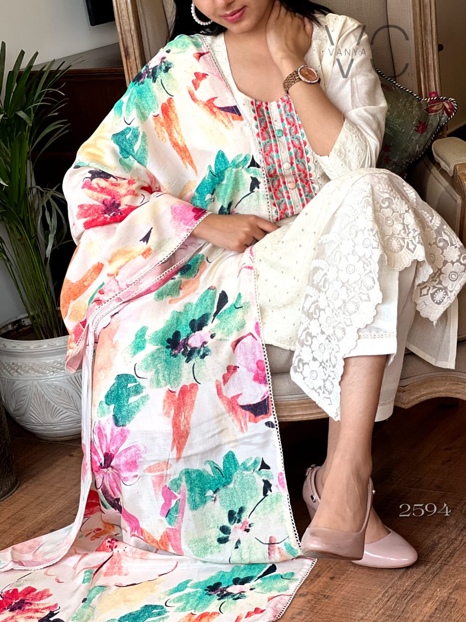 Noor-E-Nazakat White Chikankari Schiffli Cotton Suit Set