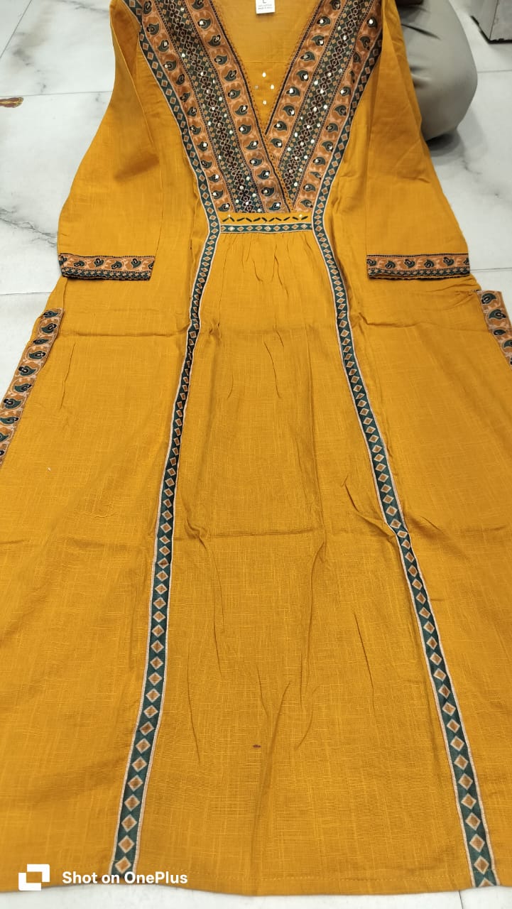 Vasanta Yellow Katha Thread & Sequin Work Cotton Slub Suit Set