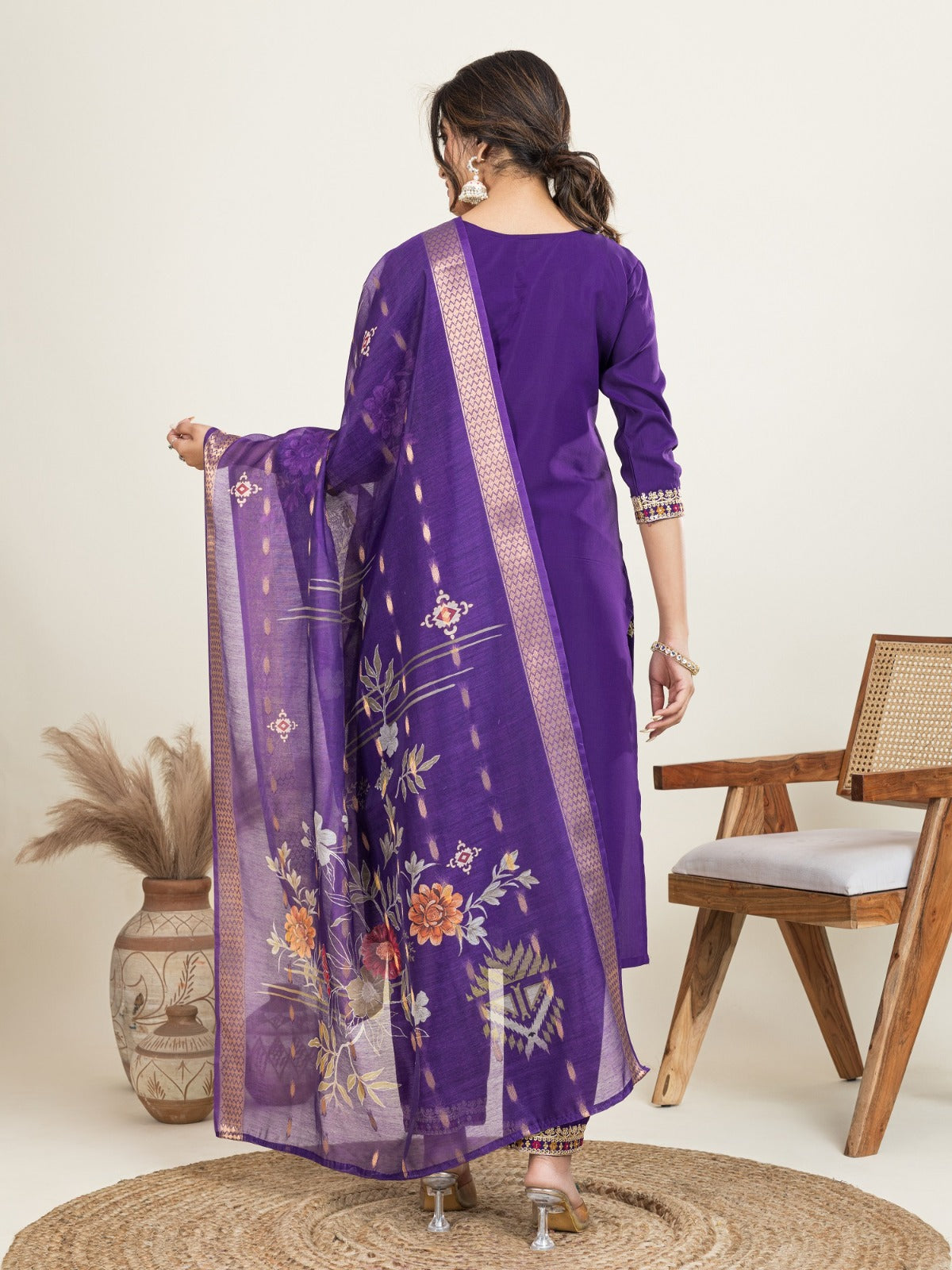 Sequins Embroidered Cotton Suit Set