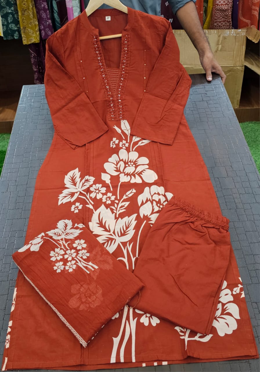 Nazaakat Handcrafted Cotton Kurti Pant Dupatta Set