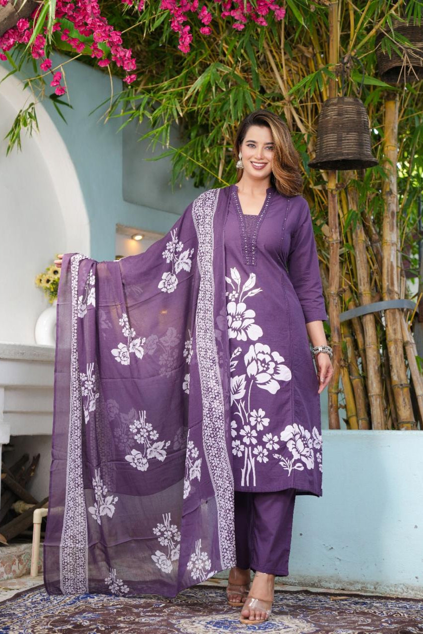Nazaakat Handcrafted Cotton Kurti Pant Dupatta Set