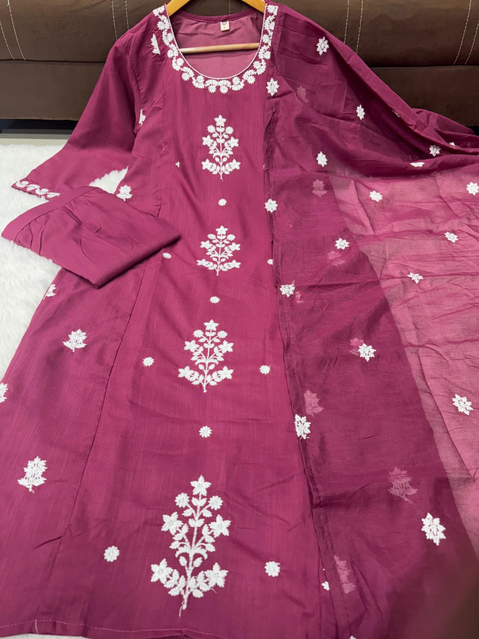 Gulveen Slub Reyon Embroidered Suit Set