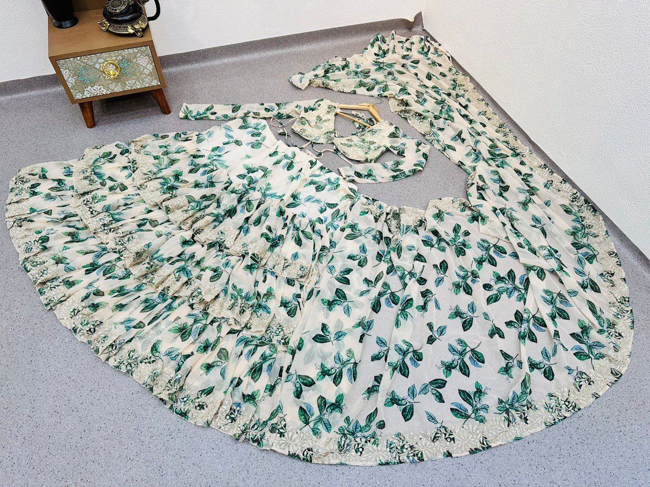 Sunehri White Designer Ready-to-Wear Sequins Saree