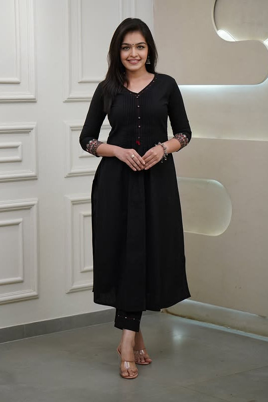 Black Monochrome Cotton Embroidered Kurti Pant Set