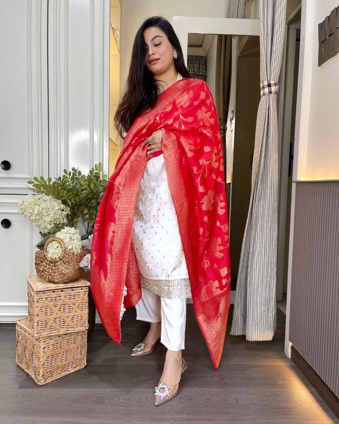 Shwet Damini Chanderi Jacquard Suit Set