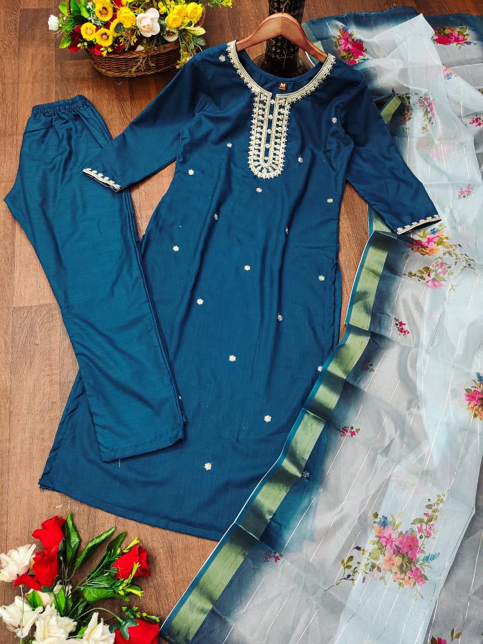 Naira Trendy Organza Kurta Pant And Dupatta Set