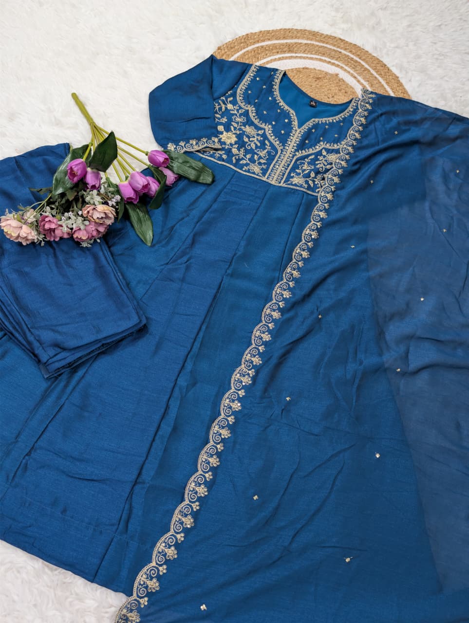 Kanika Morpanki Vichitra Silk Embroidered Kurta Set