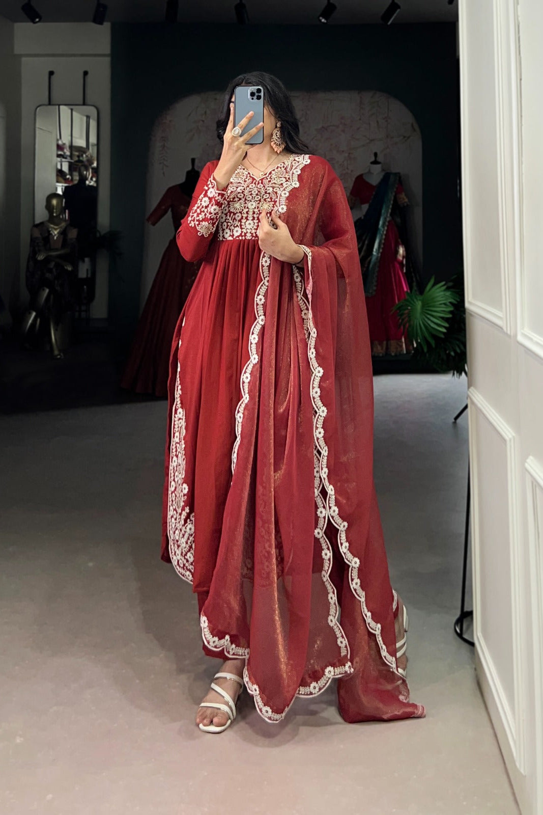 Scarlet Aura Embroidered Maska Cotton Suit Set