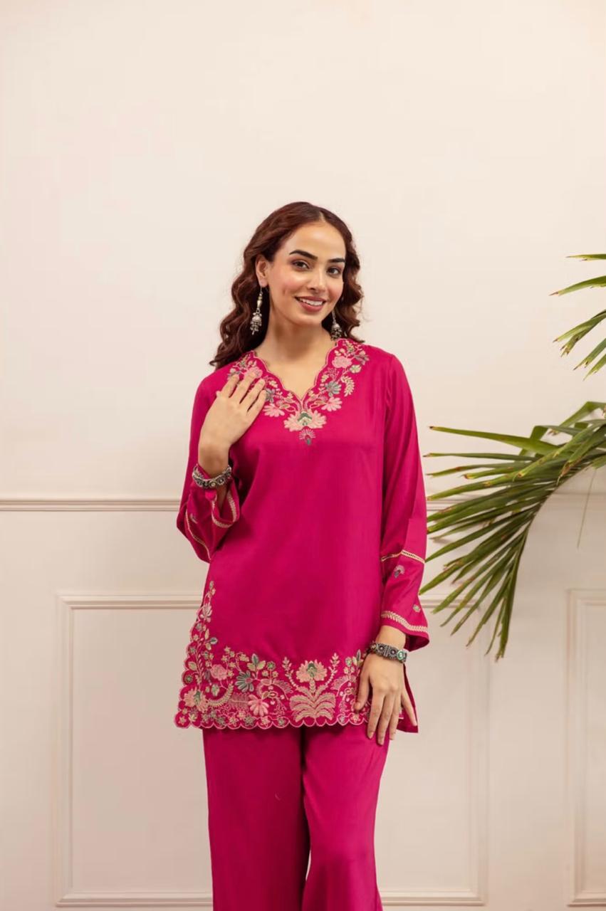 Noir Aabha Pure Cotton Embroidered Co-Ord Set