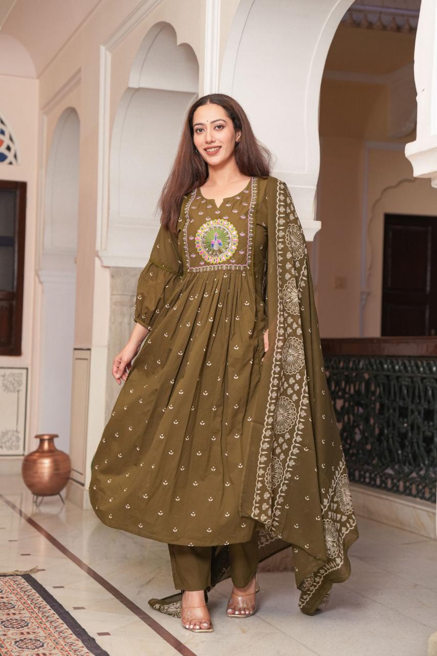 Mehendi Saaz Embroidered Anarkali Suit Set