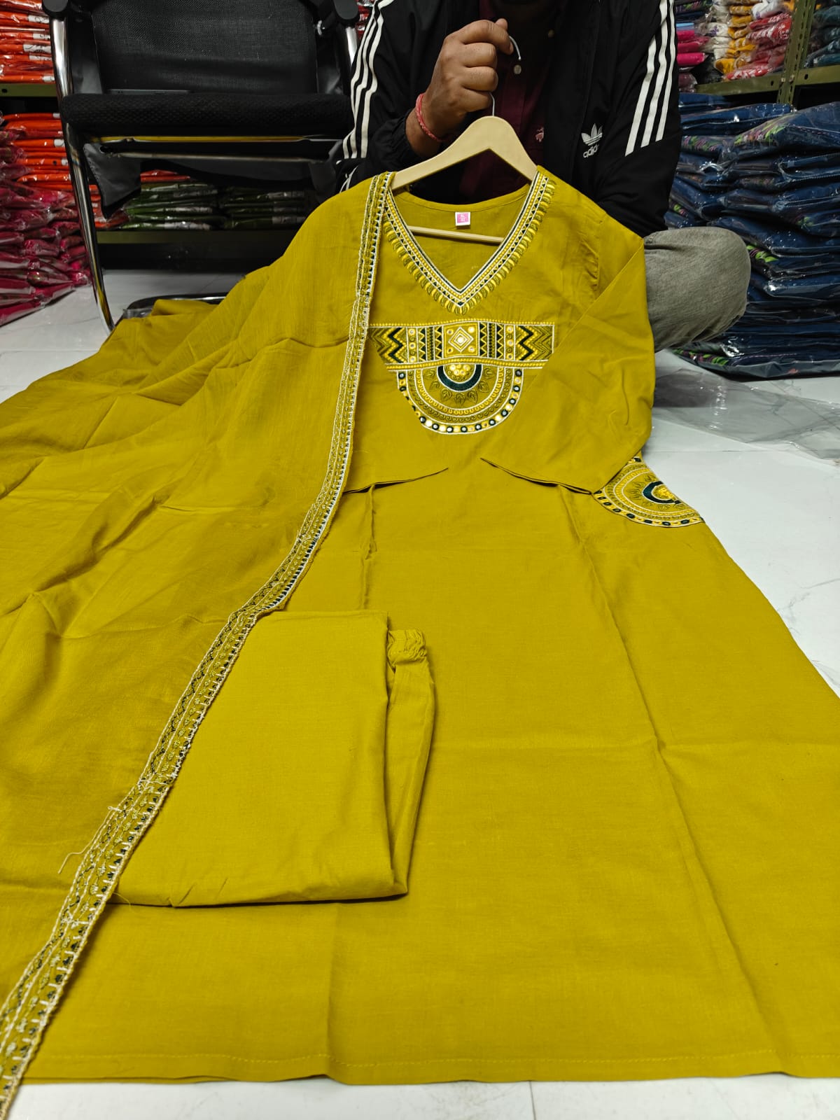 New Launch Puri Cotton Kurti Pant Dupatta Set