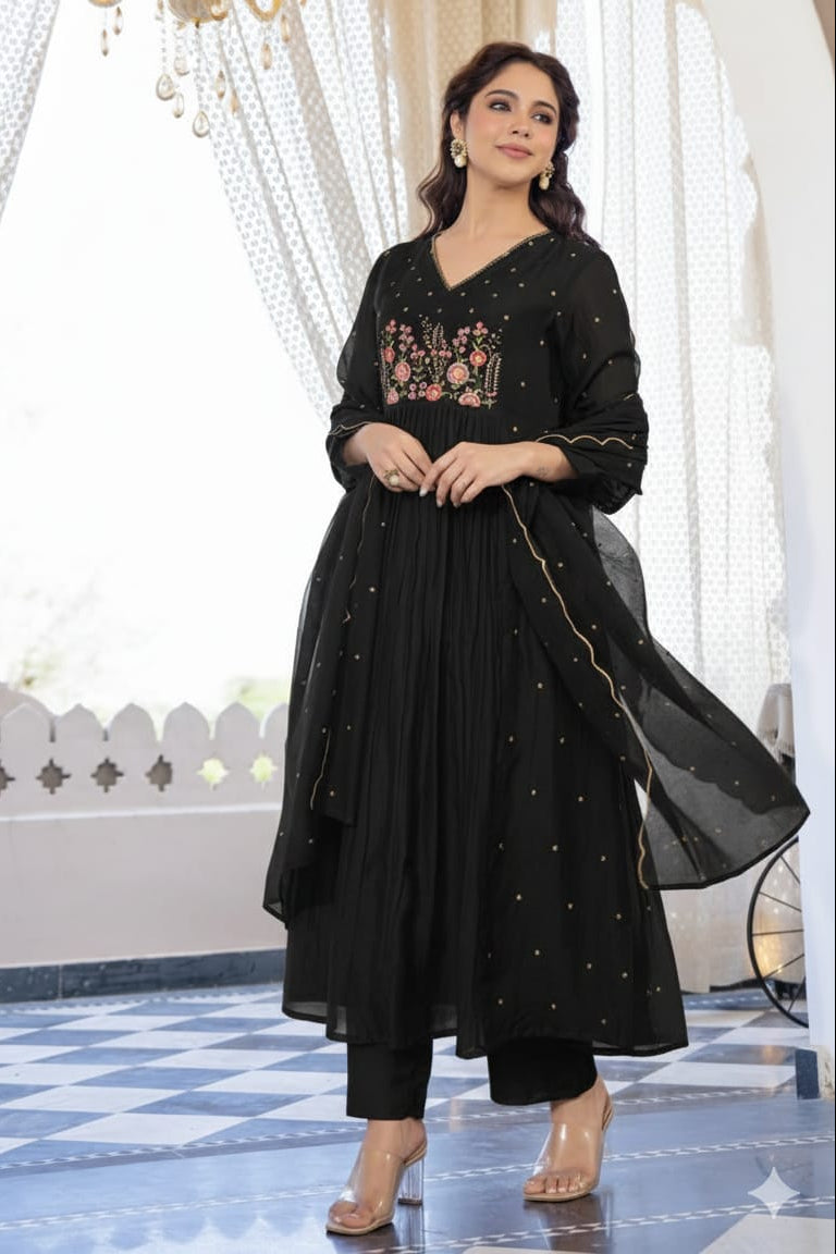 Zariya Black Embroidered Anarkali Cotton Suit Set