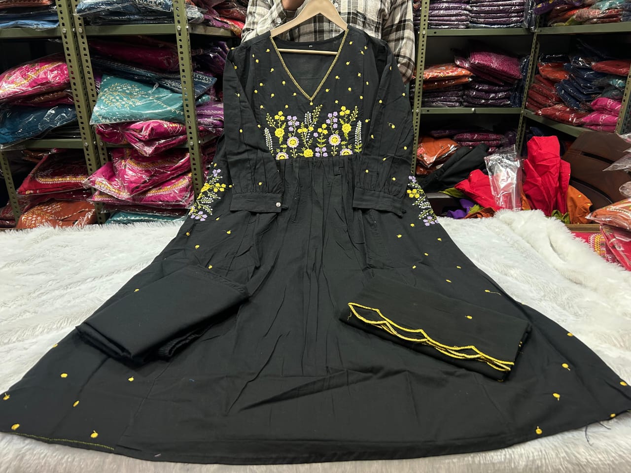 Zariya Black Embroidered Anarkali Cotton Suit Set