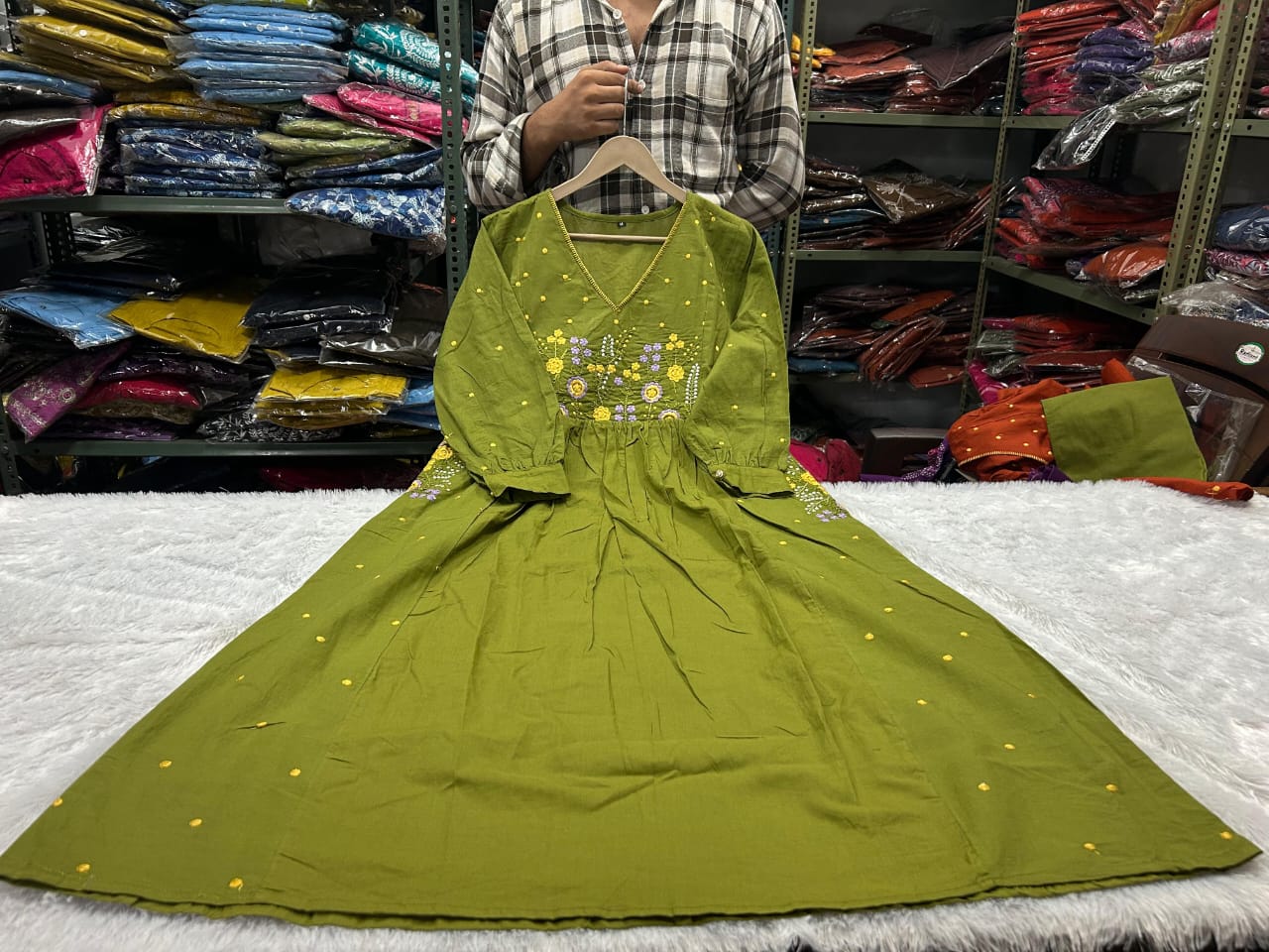 Zariya Mehendi Embroidered Anarkali Cotton Suit Set