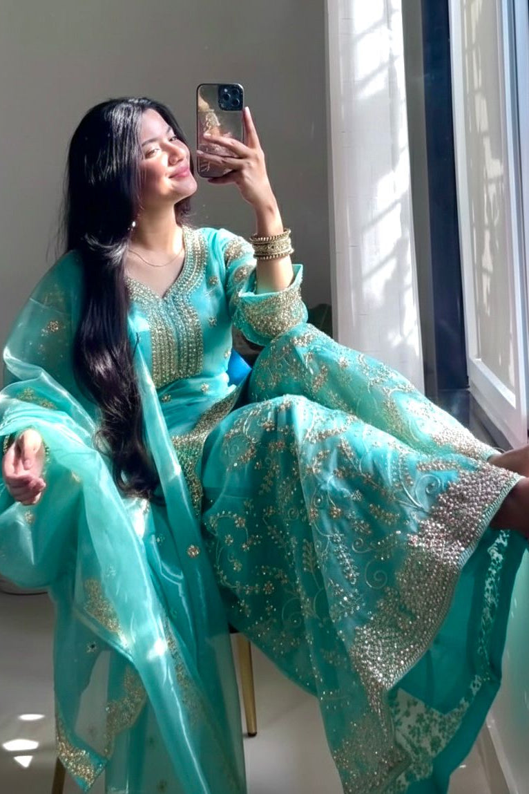 Noor Mahira Midnight Zari Plazo Set