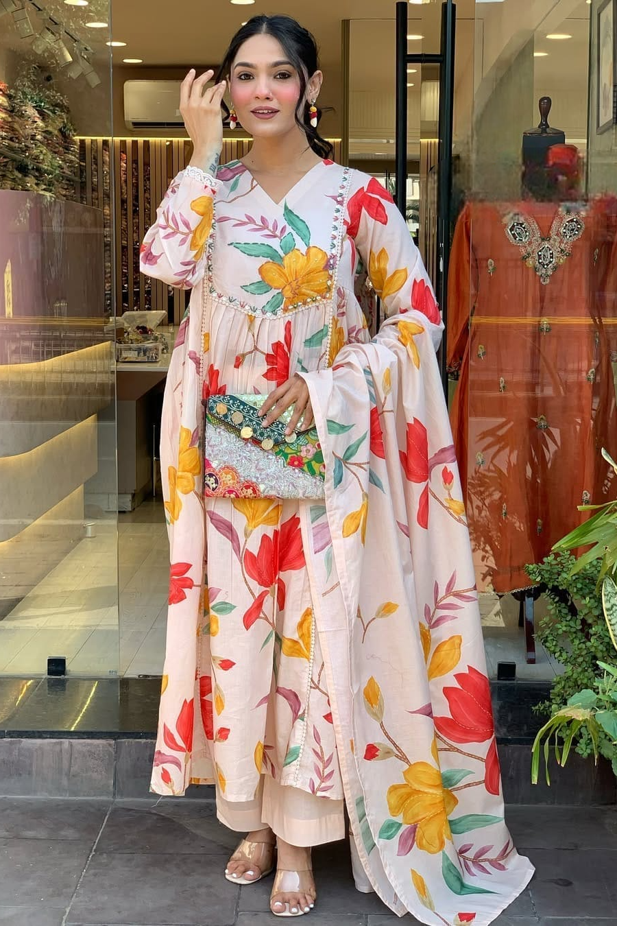 Creamvaani Printed Cotton Kurti Pant Dupatta Set