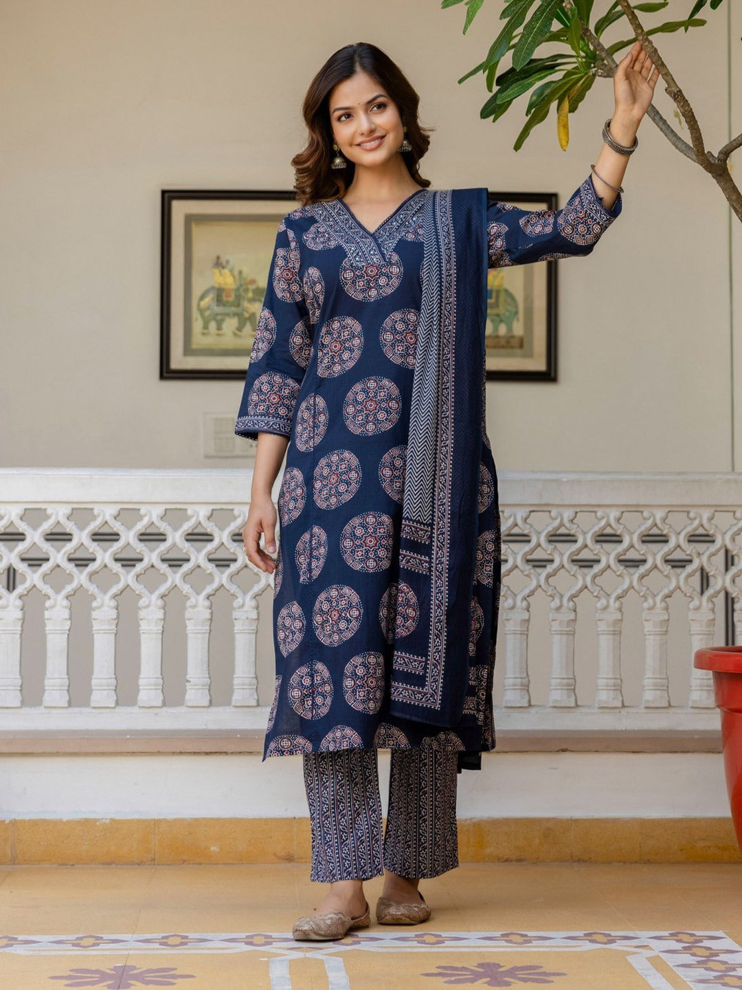 Peetambara Azrak Floral V-Neck Cotton Suit Set