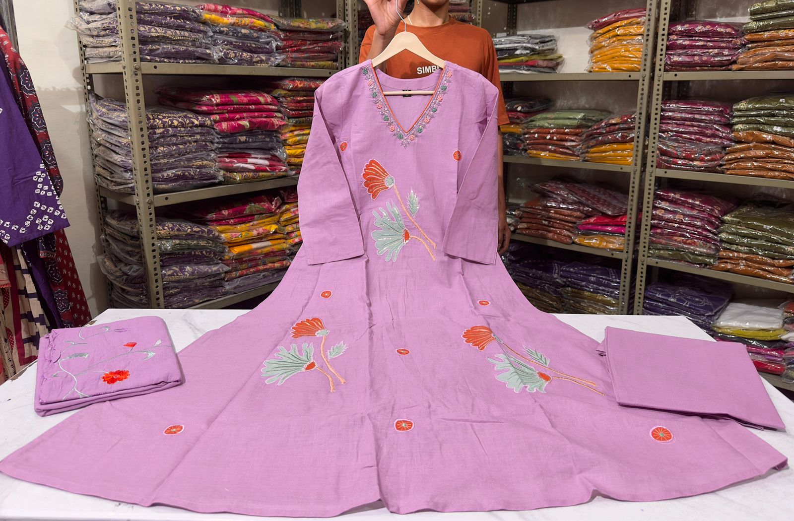 Lavanyara Handwork Embroidered Cotton Kurta Set