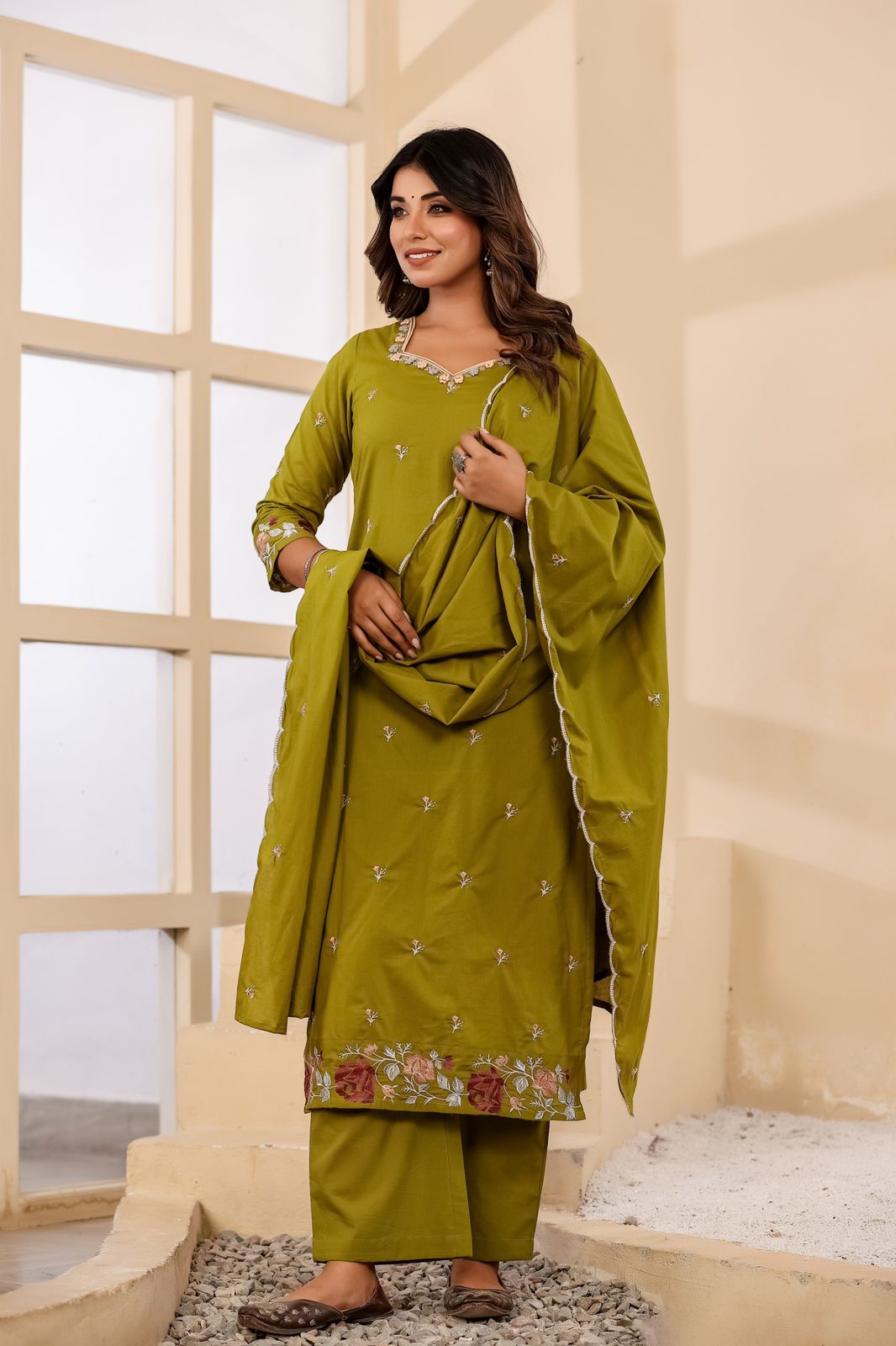 Kesarvani Handwork Embroidered Cotton Palazzo Set