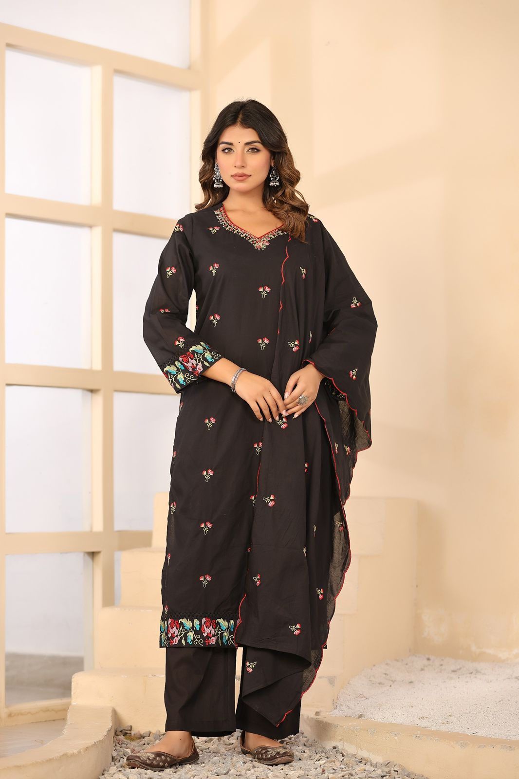 Kesarnika Handwork Embroidered Cotton Palazzo Set