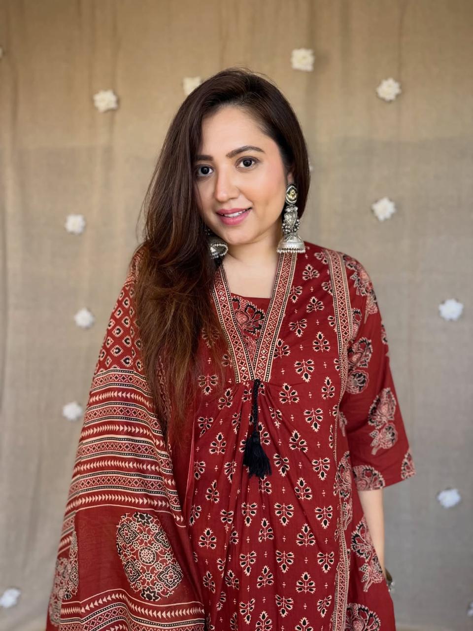 Tassel Work Cotton A-Line Suit Set