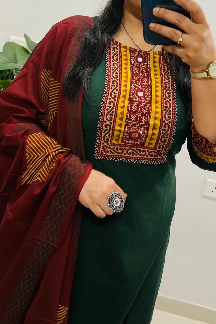 Haritva Handcrafted Pure Cotton Kurti Pant Dupatta Set